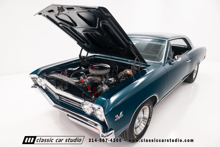 67_Chevrolet_Chevelle_SS_2199-107