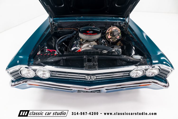 67_Chevrolet_Chevelle_SS_2199-108