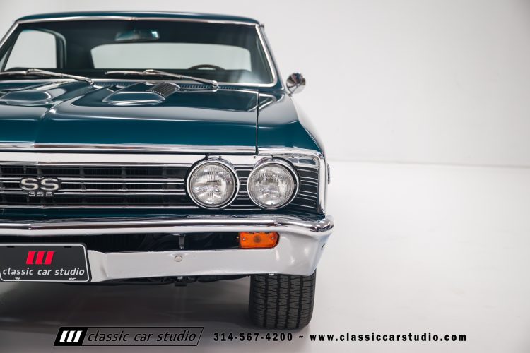 67_Chevrolet_Chevelle_SS_2199-18