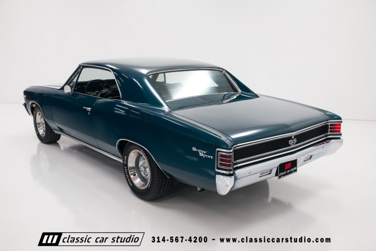 67_Chevrolet_Chevelle_SS_2199-40