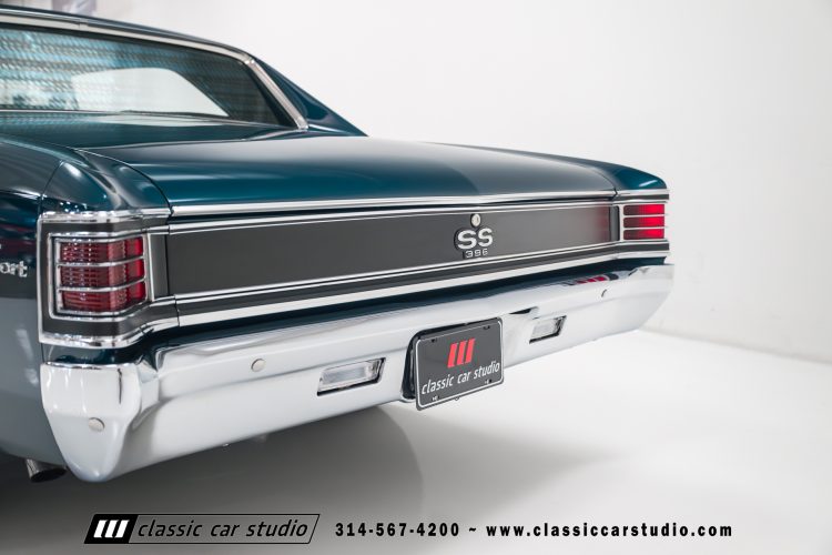 67_Chevrolet_Chevelle_SS_2199-45