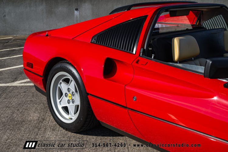 87_Ferrari_328_GTS_2198-175