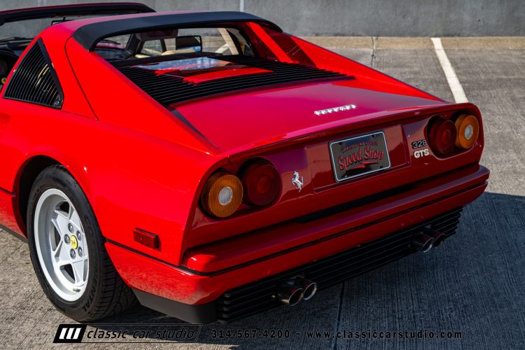 87_Ferrari_328_GTS_2198-193