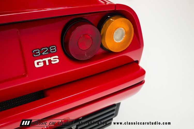 87_Ferrari_328_GTS_2198-65