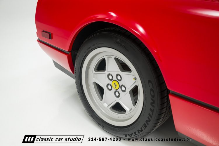 87_Ferrari_328_GTS_2198-76