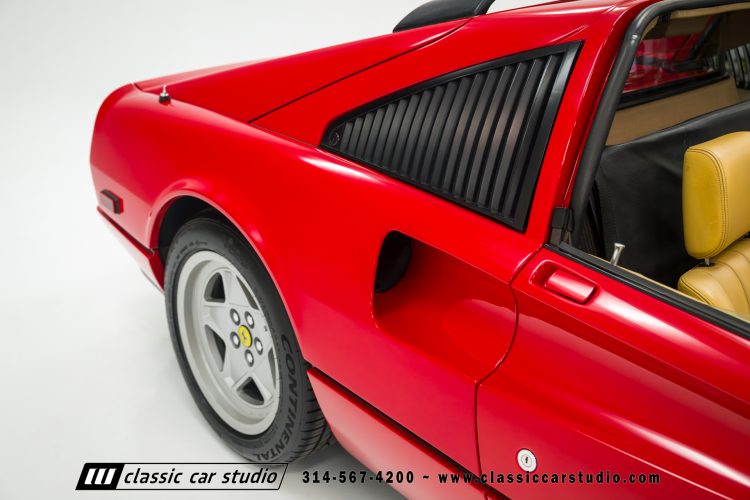 87_Ferrari_328_GTS_2198-81