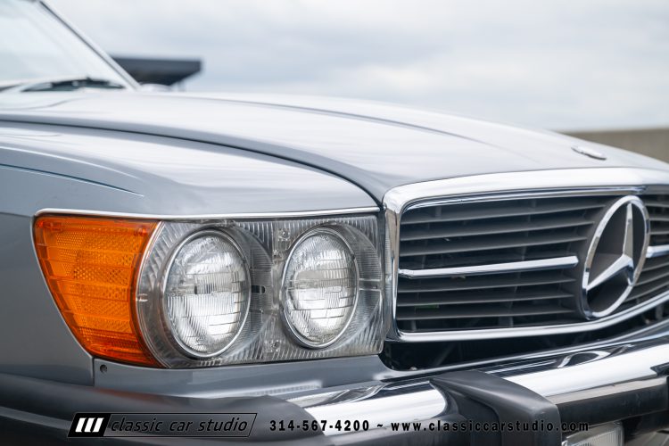 88_MercedesBenz_560SL_2186-208