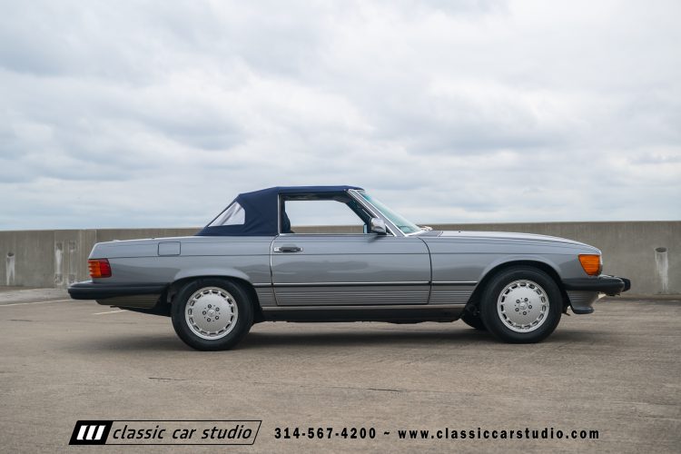 88_MercedesBenz_560SL_2186-209