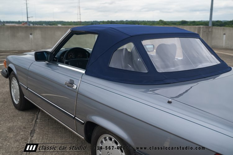 88_MercedesBenz_560SL_2186-211