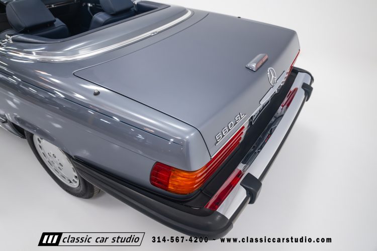 88_MercedesBenz_560SL_2186-48