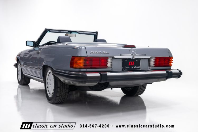 88_MercedesBenz_560SL_2186-49