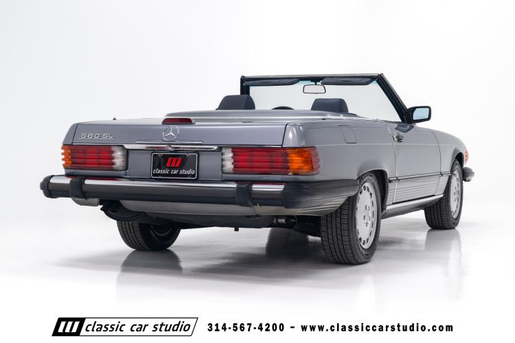 88_MercedesBenz_560SL_2186-63