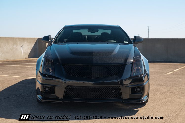 2015_Cadillac_CTS-V_2204-158