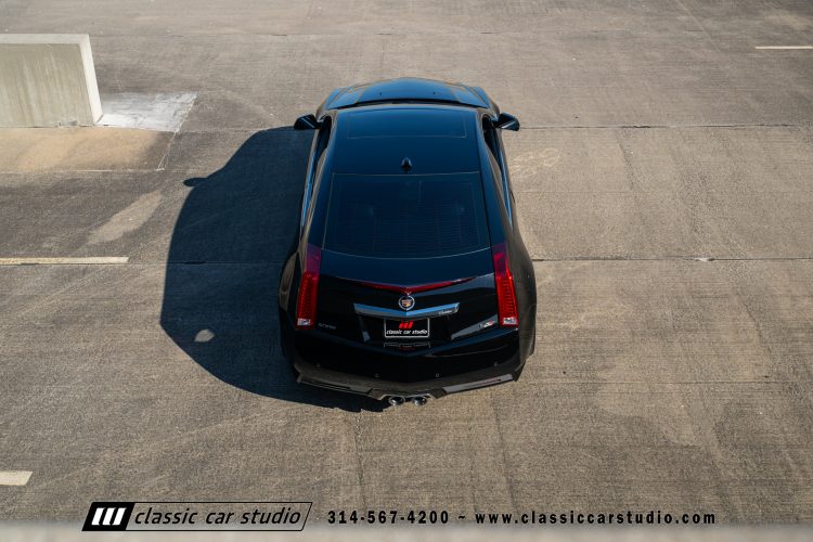 2012_Cadillac_CTS-V_2212-156