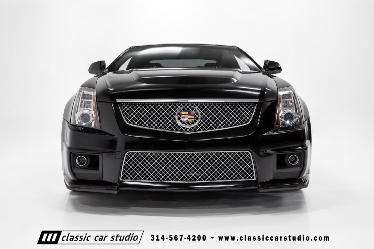 2012_Cadillac_CTS-V_2212-3