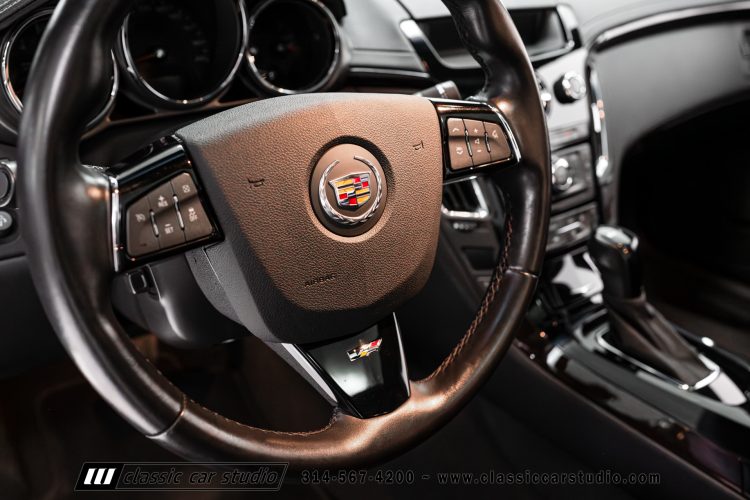 2012_Cadillac_CTS-V_2212-67