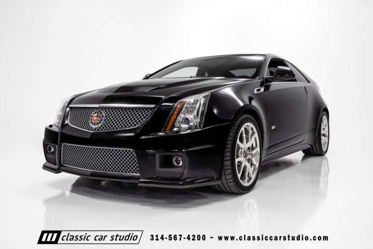 2012_Cadillac_CTS-V_2212-9