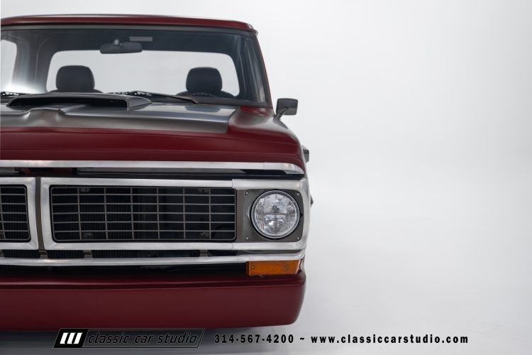 70_Ford_F100_Red_Rhino_2218-14