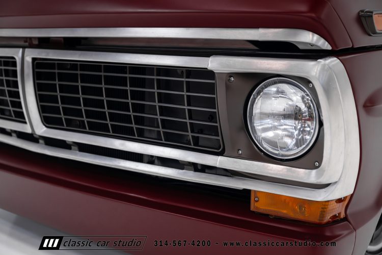 70_Ford_F100_Red_Rhino_2218-6