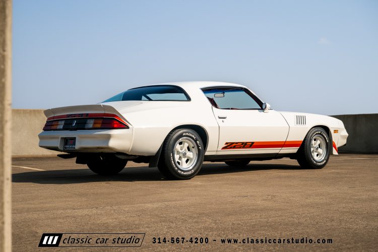 79_Chevrolet_Camaro_Z28_2213-118