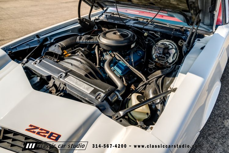 79_Chevrolet_Camaro_Z28_2213-126