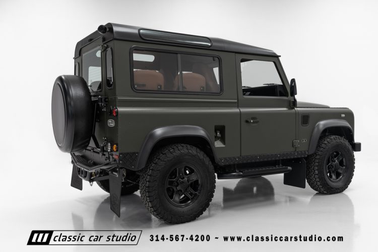 86 Land Rover Discovery • #2224 • RS-17