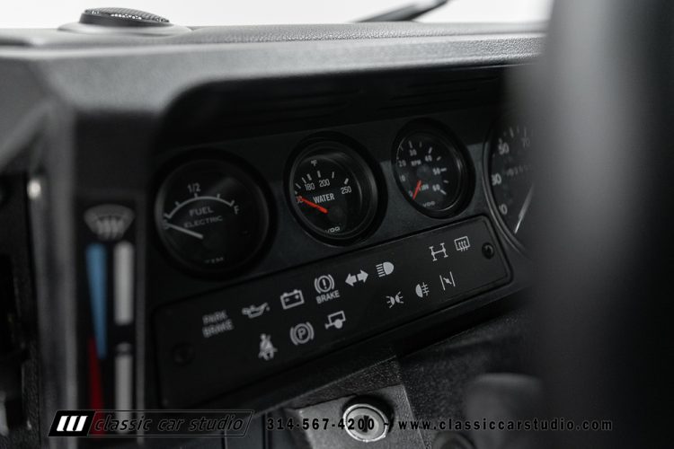 86 Land Rover Discovery • #2224 • RS-34