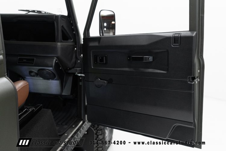 86 Land Rover Discovery • #2224 • RS-48