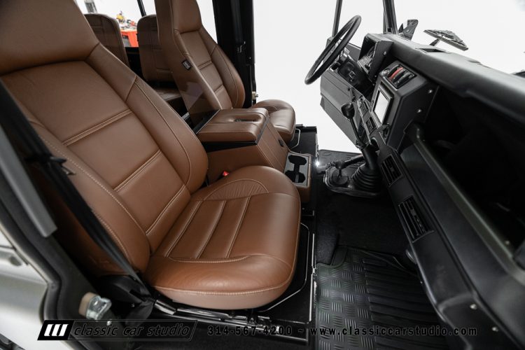 86 Land Rover Discovery • #2224 • RS-50