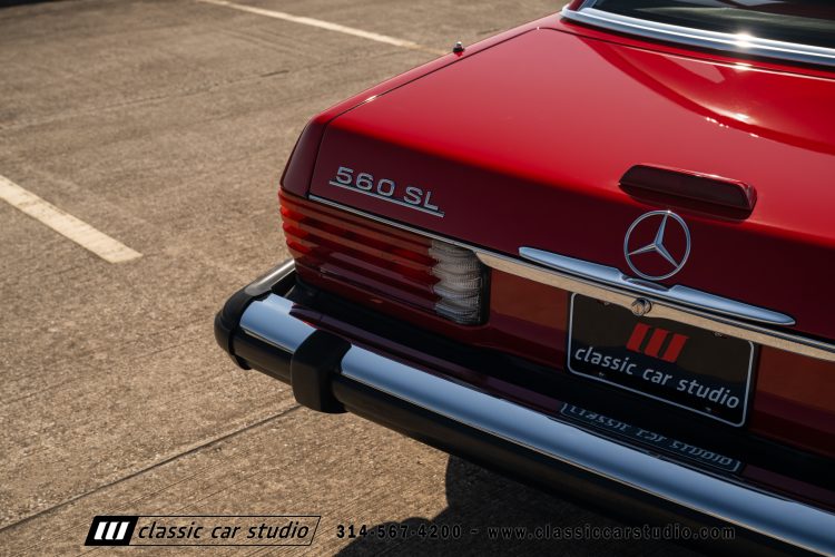 89_MercedesBenz_560SL_2222-182