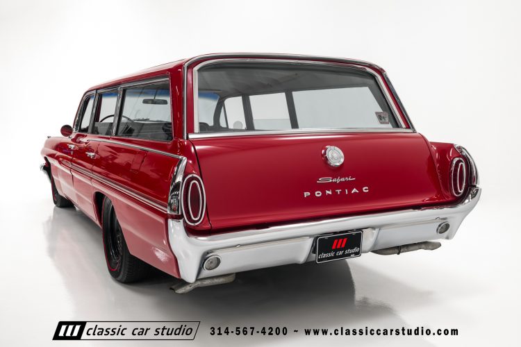 62_Pontiac_Catalina_Safari_2151-46