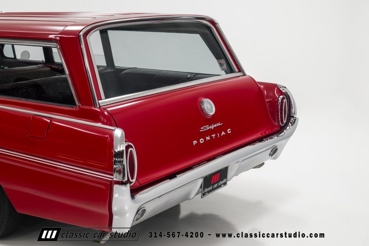 62_Pontiac_Catalina_Safari_2151-49