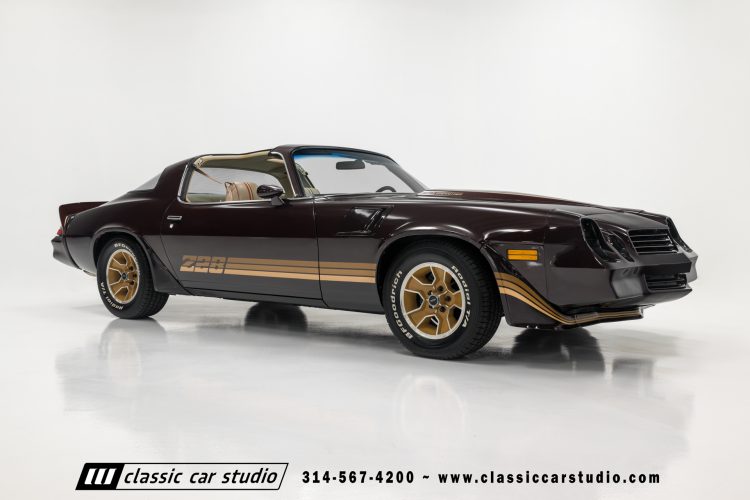 81_Chevrolet_Camaro_Z28_2207-85