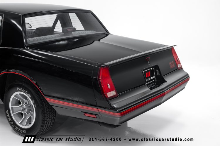 87_Chevrolet_Monte_Carlo_2205-42