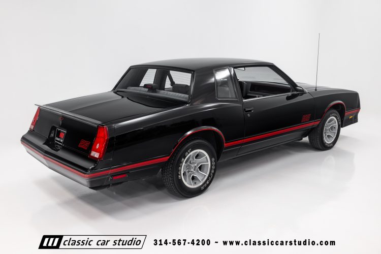 87_Chevrolet_Monte_Carlo_2205-49