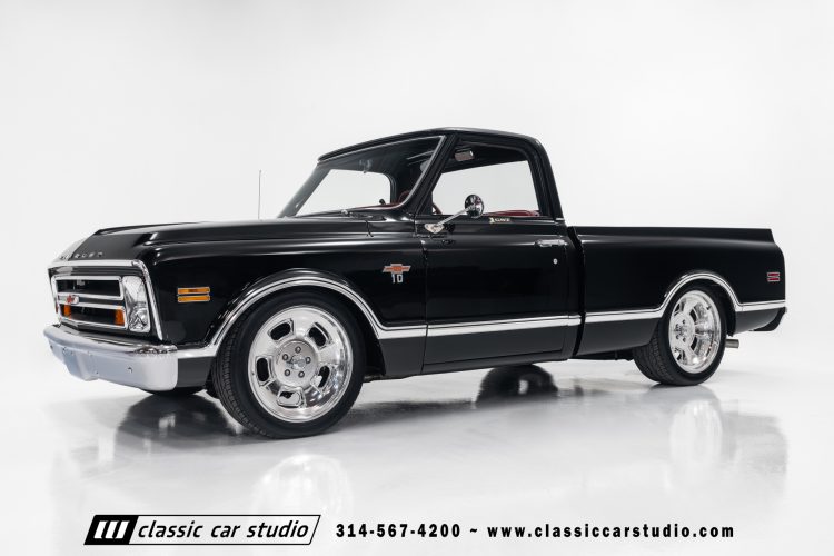 69_Chevrolet_C10_2152-1