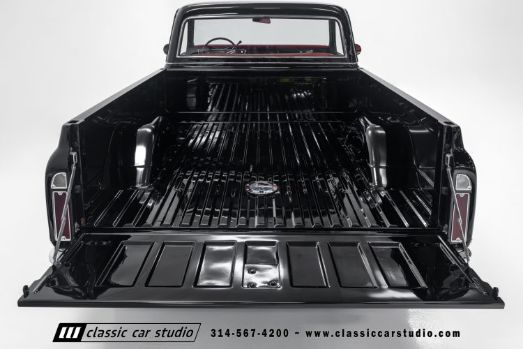 69_Chevrolet_C10_2152-133