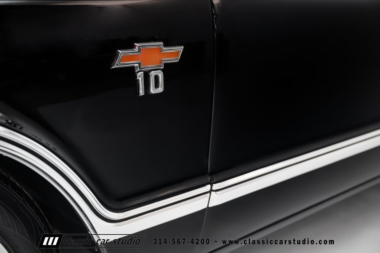 69_Chevrolet_C10_2152-20