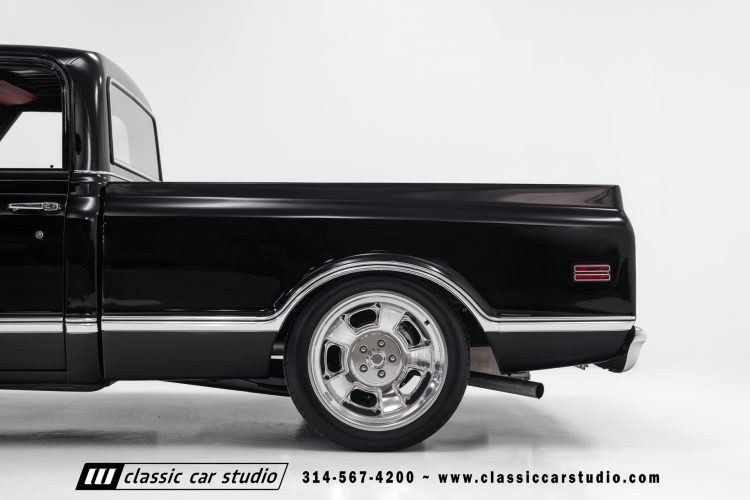 69_Chevrolet_C10_2152-36