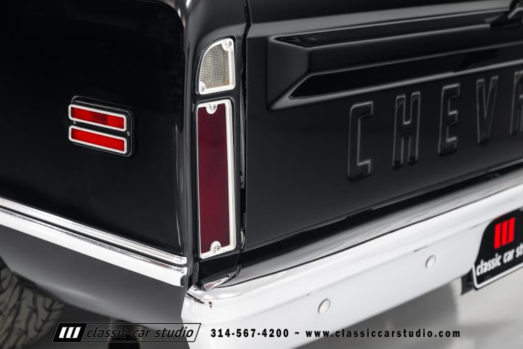 69_Chevrolet_C10_2152-41