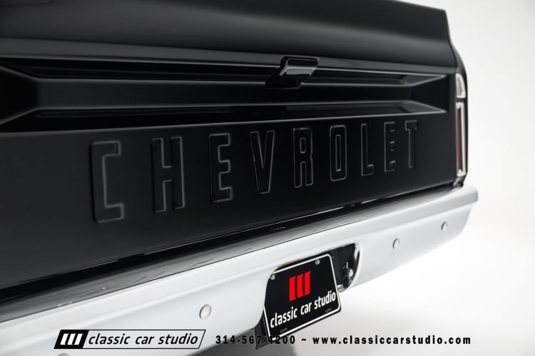 69_Chevrolet_C10_2152-42