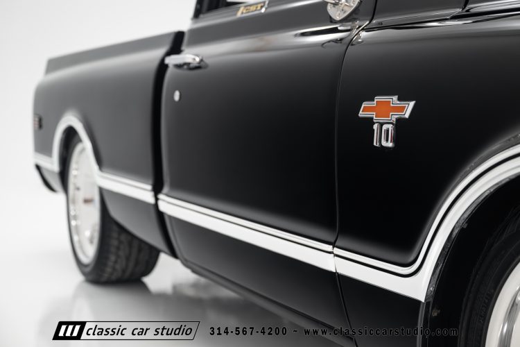 69_Chevrolet_C10_2152-71