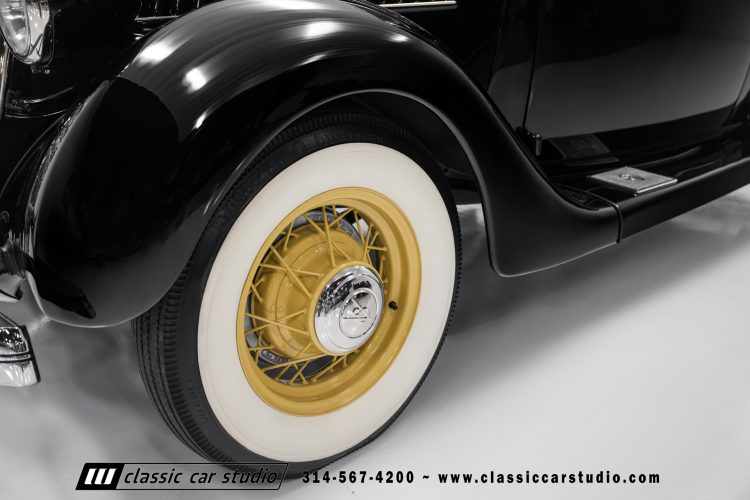 35_Ford_3Window_Coupe_2210-19