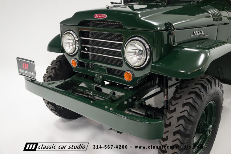 59_Toyota_Land_Cruiser_FJ25_2209-9