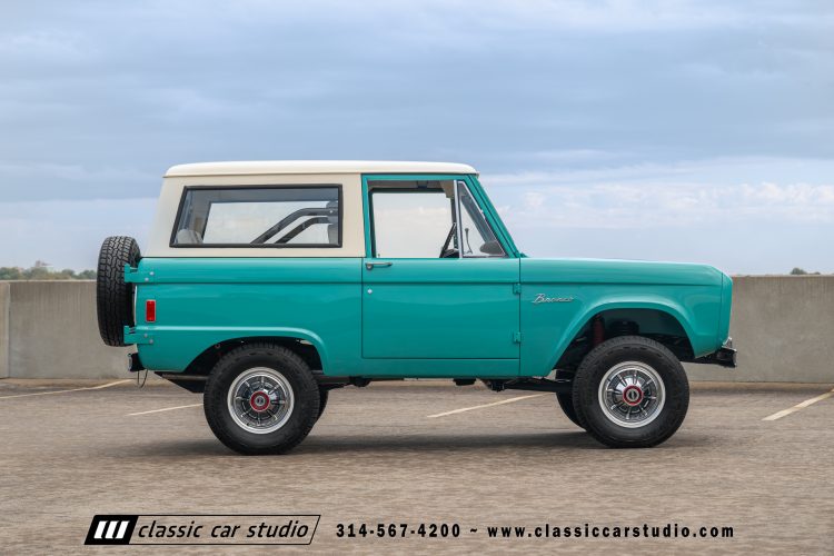 77_Ford_Bronco_2209-144