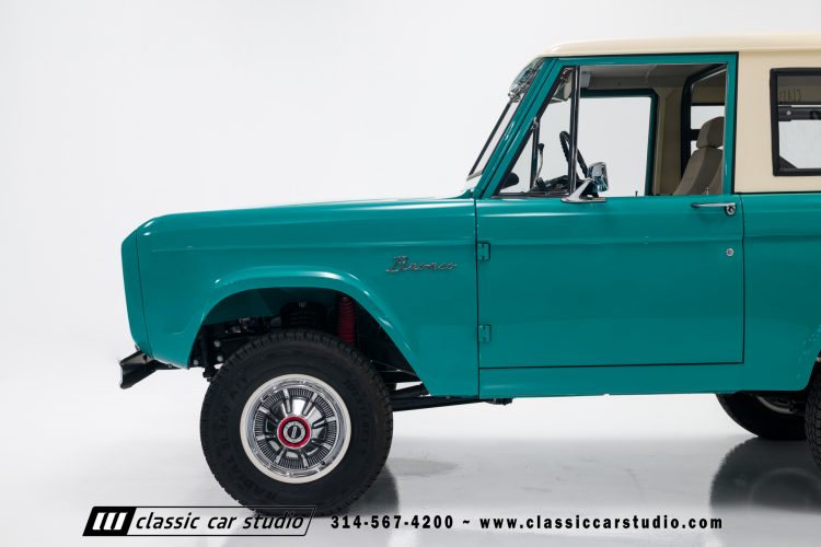 77_Ford_Bronco_2209-15