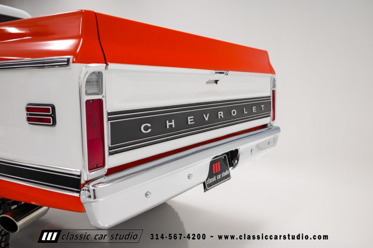 70_Chevrolet_K10_2211-35