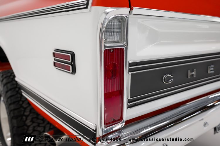 70_Chevrolet_K10_2211-38