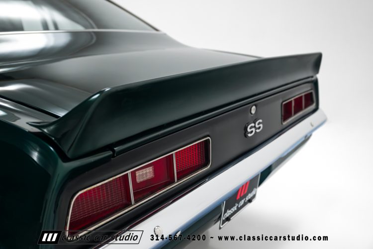 69_Chevrolet_Camaro_2223-46