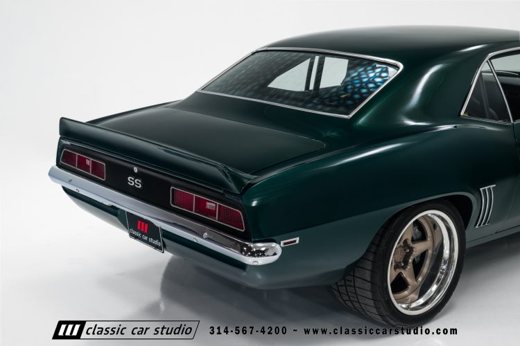 69_Chevrolet_Camaro_2223-57